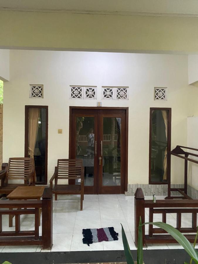 Oktavia Bungalows Gili Air Exterior photo